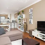 Modern & Secure Home, Walking Distance To Beach!